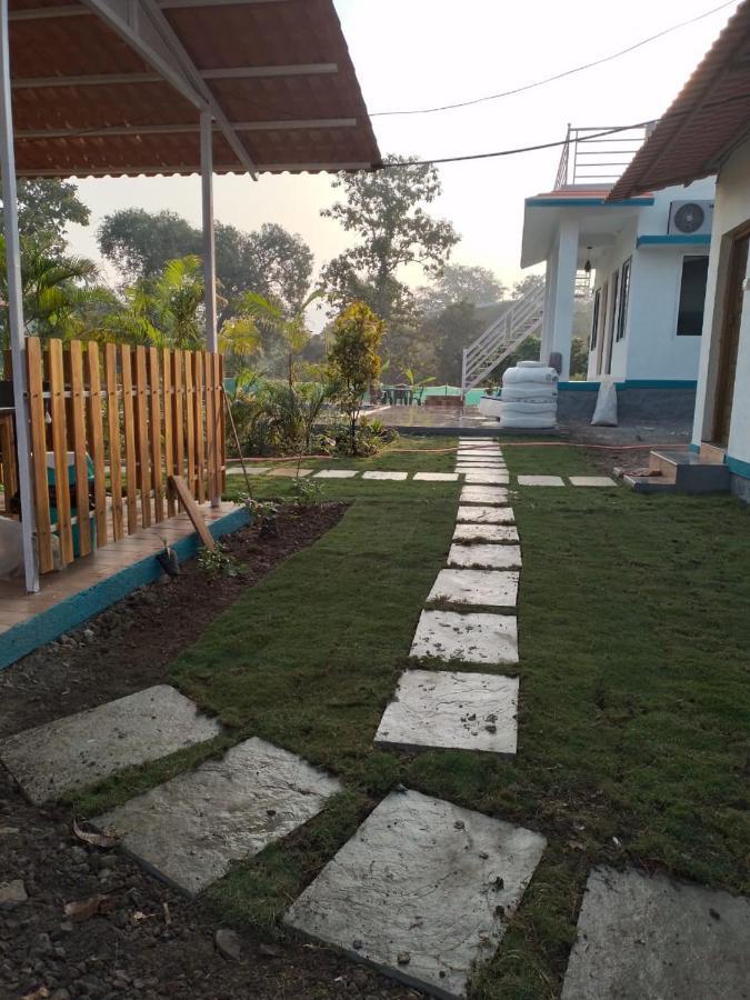 Mohor Retreat Hotel อาลีบากห์ ภายนอก รูปภาพ